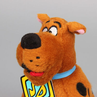 Karikatur-Plüsch-Spielwaren Scooby Doo 8inch ursprüngliches Brown Sitzen-Haltungs-Plüschtier