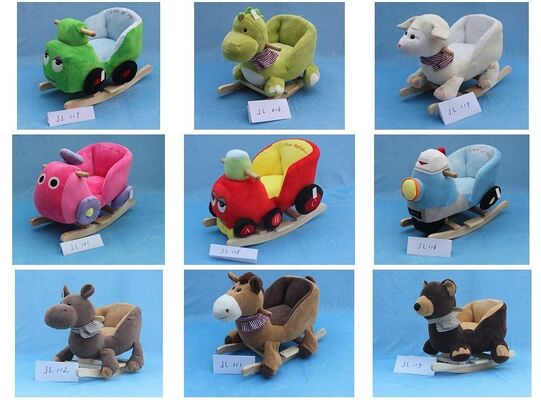 Baby-spielt Schwingtierstuhl-nettes Baby kleine Meerjungfrau-Plüsch-Puppe