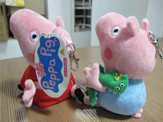 Der Peppa-Schwein-Plüschtier-Karikatur-Plüsch spielt Förderungs-Geschenke