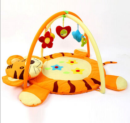 Nette reizende Löwe-Baby-Spiel-Turnhallen-Säuglingstätigkeits-Turnhalle im Polyester-Material