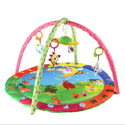 Personifizierte Kaninchen-Häschen-Baby-Tätigkeits-Spiel-Turnhalle mit weichem Material