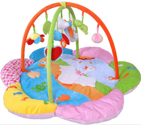 Personifizierte Kaninchen-Häschen-Baby-Tätigkeits-Spiel-Turnhalle mit weichem Material