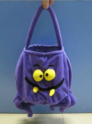 Geschenk-Tasche angefüllte Plüsch-Spielwaren 12inch purpurrote Halloween für Halloween-Partei